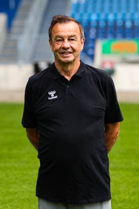 Geschäftsführer Otmar Schork, 1. FC Magdeburg - 2. Fussball Bundesliga Porträttermin 2. BL 2025 2026 offizieller Fototermin 1. FC Magdeburg in der Avnet Arena in Magdeburg - Porträt, Portrait, Einzelbild, Deutschland, Fussball, Maenner, GER, 16.07.2025