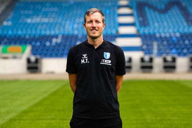 Torwarttrainer Matthias Tischer, 1. FC Magdeburg - 2. Fussball Bundesliga Porträttermin 2. BL 2025 2026 offizieller Fototermin 1. FC Magdeburg in der Avnet Arena in Magdeburg - Porträt, Portrait, Einzelbild, Deutschland, Fussball, Maenner, GER, 16.07.2025