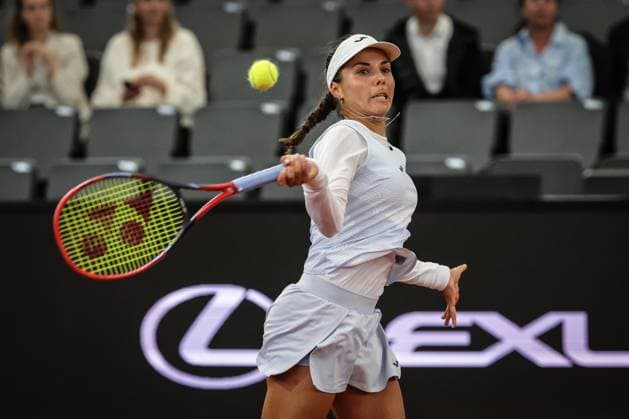 GER, Hamburg, xFSx, ATP250 Frauen-Tennistunier , MSC Hamburg Ladies Open 2025 , Achtelfinale ,17.07.2025 v.l. Viktoriya Tomova (BUL) spielt eine Vorhand Copyright: HMBxMedia FernandoxSoares