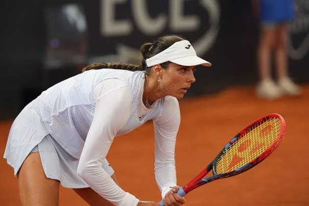 GER, Hamburg, xFSx, ATP250 Frauen-Tennistunier , MSC Hamburg Ladies Open 2025 , Achtelfinale ,17.07.2025 v.l. Viktoriya Tomova (BUL) Wartet auf den Aufschlag Copyright: HMBxMedia FernandoxSoares