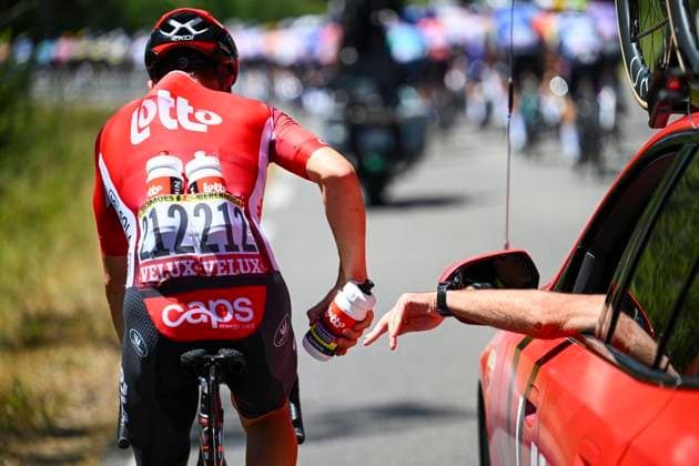 Tour de France 2025 Stage 12 HAUTACAM, FRANCE - JULY 17 : Berckmoes Jenno (BEL) of Lotto with the team car during stage 12 of the 112th edition of Tour de France an UCI World Tour 2.UWT cycling road race stage for Men Elite of 181 km with start in Auch and finish in Hautacam on July 17, 2025 in Hautacam, France, 17 07 2025 ( Motordriver Kenny Verfaillie - Hautacam France  Copyright: xVincentxKalutx