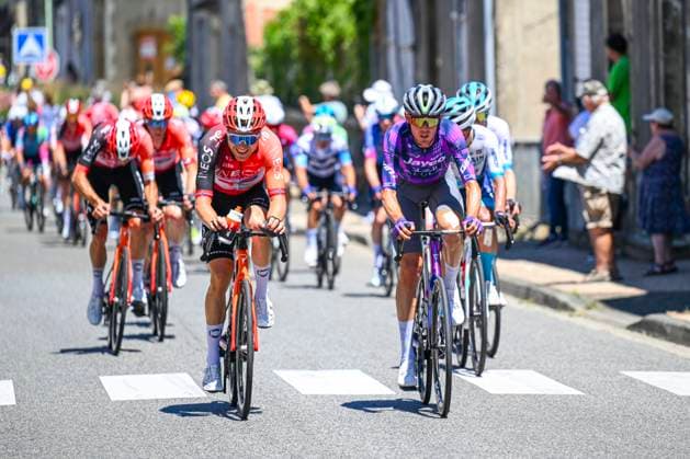 Tour de France 2025 Stage 12 HAUTACAM, FRANCE - JULY 17 : O Connor Ben (AUS) of Team Jayco AlUla in action during stage 12 of the 112th edition of Tour de France an UCI World Tour 2.UWT cycling road race stage for Men Elite of 181 km with start in Auch and finish in Hautacam on July 17, 2025 in Hautacam, France, 17 07 2025 ( Motordriver Kenny Verfaillie - Hautacam France  Copyright: xVincentxKalutx