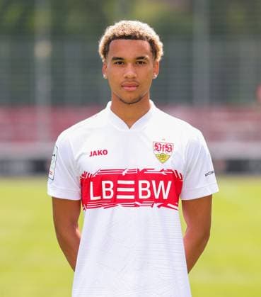 17.07.2025, Kenny Freßle; VfB Stuttgart II; 3.Liga, Porträttermin 2025 2026,