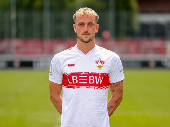 17.07.2025, Alexander Groiß; VfB Stuttgart II; 3.Liga, Porträttermin 2025 2026,
