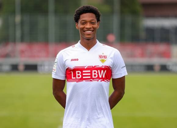 17.07.2025, Peter Reinhardt; VfB Stuttgart II; 3.Liga, Porträttermin 2025 2026,