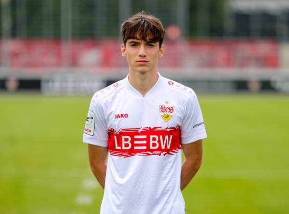 17.07.2025, Efe Korkut; VfB Stuttgart II; 3.Liga, Porträttermin 2025 2026,