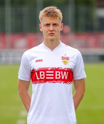 17.07.2025, Maximilian Herwerth; VfB Stuttgart II; 3.Liga, Porträttermin 2025 2026,