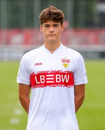 17.07.2025, Lauri Penna; VfB Stuttgart II; 3.Liga, Porträttermin 2025 2026,