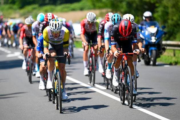 Tour de France 2025 Stage 12 HAUTACAM, FRANCE - JULY 17 : Trentin Matteo (ITA) of Tudor Pro Cycling Team, Durbridge Luke (AUS) of Team Jayco AlUla in action during stage 12 of the 112th edition of Tour de France an UCI World Tour 2.UWT cycling road race stage for Men Elite of 181 km with start in Auch and finish in Hautacam on July 17, 2025 in Hautacam, France, 17 07 2025 ( Motordriver Kenny Verfaillie - Hautacam France  Copyright: xVincentxKalutx