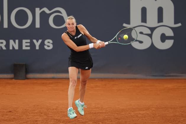 GER, Hamburg, xFSx, ATP250 Frauen-Tennistunier , MSC Hamburg Ladies Open 2025 , Achtelfinale ,17.07.2025 v.l. Dayana Yastremska (UKR) spielt eine Rueckhand Copyright: HMBxMedia FernandoxSoares