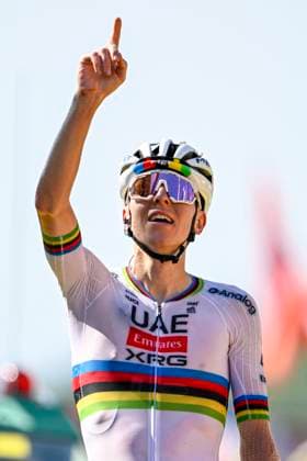 Tour de France 2025 Stage 12 HAUTACAM, FRANCE - JULY 17 : Pogacar Tadej (SLO) of UAE Team Emirates - XRG celebrating his victory during stage 12 of the 112th edition of Tour de France an UCI World Tour 2.UWT cycling road race stage for Men Elite of 181 km with start in Auch and finish in Hautacam on July 17, 2025 in Hautacam, France, 17 07 2025 ( Motordriver Kenny Verfaillie - Hautacam France  Copyright: xJanxDexMeuleneirx