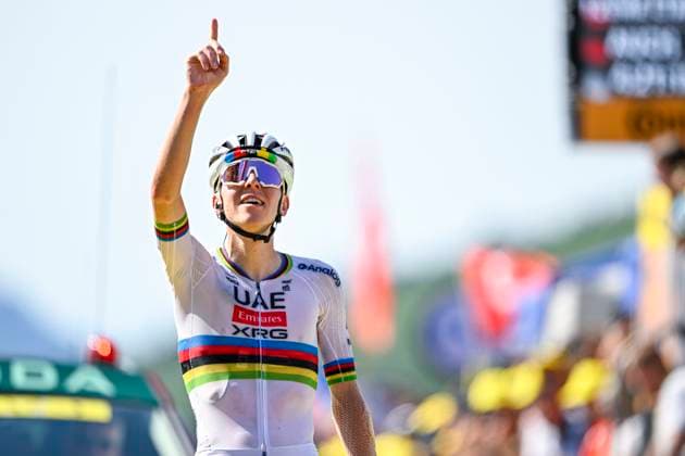 Tour de France 2025 Stage 12 HAUTACAM, FRANCE - JULY 17 : Pogacar Tadej (SLO) of UAE Team Emirates - XRG celebrating his victory during stage 12 of the 112th edition of Tour de France an UCI World Tour 2.UWT cycling road race stage for Men Elite of 181 km with start in Auch and finish in Hautacam on July 17, 2025 in Hautacam, France, 17 07 2025 ( Motordriver Kenny Verfaillie - Hautacam France  Copyright: xJanxDexMeuleneirx