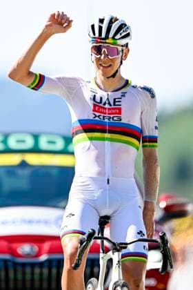 Tour de France 2025 Stage 12 HAUTACAM, FRANCE - JULY 17 : Pogacar Tadej (SLO) of UAE Team Emirates - XRG celebrating his victory during stage 12 of the 112th edition of Tour de France an UCI World Tour 2.UWT cycling road race stage for Men Elite of 181 km with start in Auch and finish in Hautacam on July 17, 2025 in Hautacam, France, 17 07 2025 ( Motordriver Kenny Verfaillie - Hautacam France  Copyright: xJanxDexMeuleneirx