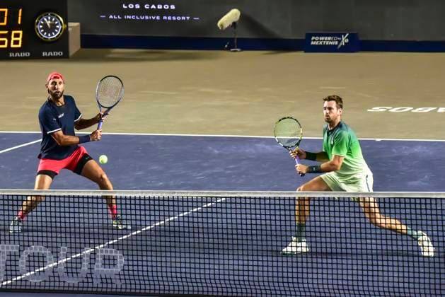 LOS CABOS TENNIS OPEN 2025 LOS CABOS TENNIS OPEN 2025 KRAJICEK GONZALEZ VS WINEGAR CERETTANI 16072025 LOS CABOS, BAJA CALIFORNIA, MEXICO. Photo of Austin Krajicek of the USA and Santiago Gonzalez of Mexico, during doubles game of Los Cabos Tennis Open 2025 held at the Mextenis Stadium of the Cabo Sports Complex of Los Cabos, Baja California, Mexico. Foto Austin Krajicek de Estados Unidos y Santiago Gonzalez de Mexico, durante juego de dobles en Los Cabos Tennis Open 2025 celebrado en el Estadio Mextenis del Cabo Sports Complex de Los Cabos, Baja California, Mexico. PHOTO BY IMAGENSHOP AGENCIA FOTOGRAFICA LOS CABOS BAJA CALIFORNIA MEXICO Copyright: xIMAGENSHOPxAGENCIAxFOTOGRAFICAx