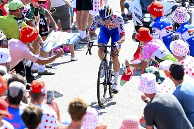 German Florian Lipowitz of RedBull-BORA-hansgrohe pictured in action during stage 12 of the 2025 Tour de France cycling, from Auch to Hautacam (181 km), on Thursday 17 July 2025 in France. The 112th edition of the Tour de France starts on Saturday 5 July in Lille, France, and will finish in Paris, France on the 27th of July. POOLxVINCENTxKALUT  x129452169x