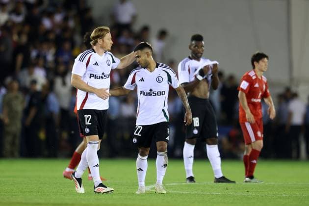 Fußball, EL-Quali, FC Aqtöbe - Legia Warschau AKTOBE 17.07.2025 REWANZOWY MECZ I RUNDA ELIMINACYJNA LIGA EUROPY SEZON 2025 26: FK AKTOBE - LEGIA WARSZAWA 0:1 --- UEFA EUROPA LEAGUE FIRST QUALIFYING ROUND SECOND MATCH: FC AKTOBE - LEGIA WARSAW 0:1 RADOVAN PANKOV JUERGEN ELITIM FOT. PIOTR KUCZA FOTOPYK NEWSPIX.PL --- newspix.pl POLAND OUT! 