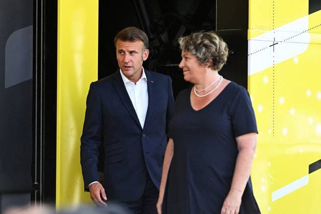 TDF 2025 BASTIEN ARBERET MAXPPP CYCLISME TOUR DE FRANCE 12E ETAPE ENTRE AUCH ET HAUTACAM, PHOTO DE L ARRIVEE LE JEUDI 17 JUILLET 2025 EN PRESENCE DU PRESIDENT DE LA REPUBLIQUE EMMANUEL MACRON HAUTACAM HAUTES-PYRENEES FRANCE  Copyright: xMAXPPPxBASTIENxARBERETx ARB_0906 BAR2025071735