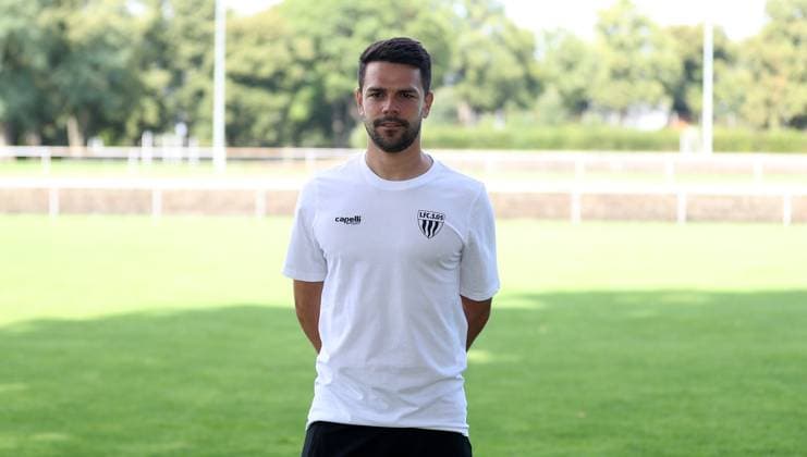 1. FC Schweinfurt 05, 3. Liga, Porträttermin 2025 2026 Trainer Victor Kleinhenz (1.FC Schweinfurt 05), Einzelbild, Portrait, Querformat Schweinfurt Sachs-Stadion Bayern Deutschland