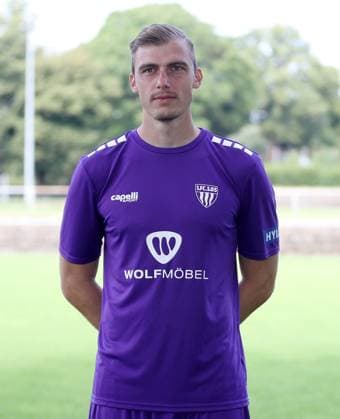 1. FC Schweinfurt 05, 3. Liga, Porträttermin 2025 2026 Toni Stahl (1.FC Schweinfurt 05), Einzelbild, Portrait, Hochformat Schweinfurt Sachs-Stadion Bayern Deutschland