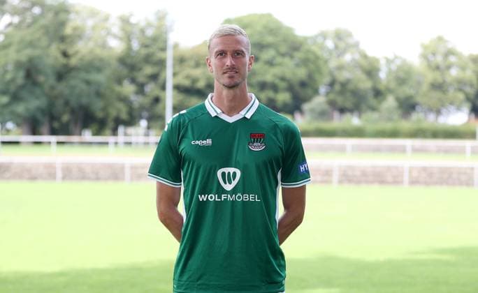 1. FC Schweinfurt 05, 3. Liga, Porträttermin 2025 2026 Thomas Meißner (1.FC Schweinfurt 05), Einzelbild, Portrait, Querformat Schweinfurt Sachs-Stadion Bayern Deutschland
