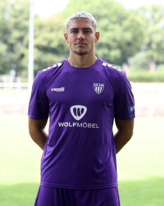 1. FC Schweinfurt 05, 3. Liga, Porträttermin 2025 2026 Maximilian Weisbäcker (1.FC Schweinfurt 05), Einzelbild, Portrait, Hochformat Schweinfurt Sachs-Stadion Bayern Deutschland