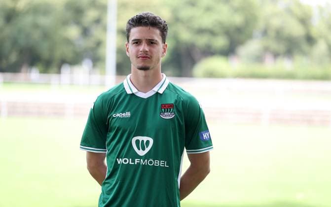 1. FC Schweinfurt 05, 3. Liga, Porträttermin 2025 2026 Fabio Luque-Notaro (1.FC Schweinfurt 05), Einzelbild, Portrait, Querformat Schweinfurt Sachs-Stadion Bayern Deutschland