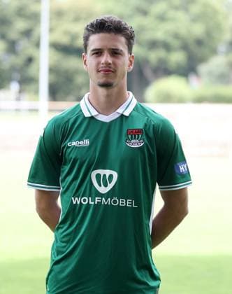 1. FC Schweinfurt 05, 3. Liga, Porträttermin 2025 2026 Fabio Luque-Notaro (1.FC Schweinfurt 05), Einzelbild, Portrait, Hochformat Schweinfurt Sachs-Stadion Bayern Deutschland