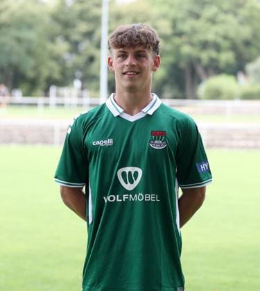 1. FC Schweinfurt 05, 3. Liga, Porträttermin 2025 2026 Valentin Schmitt (1.FC Schweinfurt 05), Einzelbild, Portrait, Hochformat Schweinfurt Sachs-Stadion Bayern Deutschland