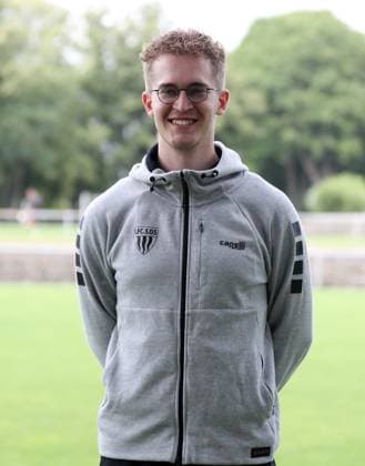 1. FC Schweinfurt 05, 3. Liga, Porträttermin 2025 2026 Physiotheraupeut Dominic Schlott (1.FC Schweinfurt 05), Einzelbild, Portrait, Hochformat Schweinfurt Sachs-Stadion Bayern Deutschland