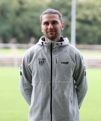 1. FC Schweinfurt 05, 3. Liga, Porträttermin 2025 2026 Physiotheraupeut Anton Bauer (1.FC Schweinfurt 05), Einzelbild, Portrait, Hochformat Schweinfurt Sachs-Stadion Bayern Deutschland