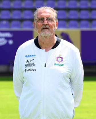 Teampraesentation Erz.Aue 3.Liga Teamarzt Peter Junghänel Junghaenel, FC Erzgebirge Aue; 3.Liga, Porträttermin 2025 2026 , Aue, 17.07.2025, Erzgebirgsstadion, Fußball , Nur zur redaktionellen Nutzung. Only editorial use.