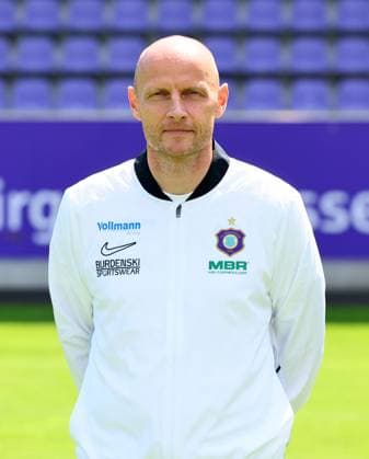 Teampraesentation Erz.Aue 3.Liga Sportdirektor Matthias Heidrich, FC Erzgebirge Aue; 3.Liga, Porträttermin 2025 2026 , Aue, 17.07.2025, Erzgebirgsstadion, Fußball , Nur zur redaktionellen Nutzung. Only editorial use.