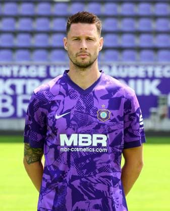 Teampraesentation Erz.Aue 3.Liga Ryan Malone, FC Erzgebirge Aue; 3.Liga, Porträttermin 2025 2026 , Aue, 17.07.2025, Erzgebirgsstadion, Fußball , Nur zur redaktionellen Nutzung. Only editorial use.