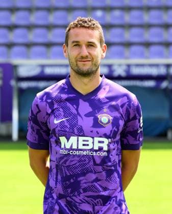 Teampraesentation Erz.Aue 3.Liga Julian Günther- Schmidt Guenther Schmidt, FC Erzgebirge Aue; 3.Liga, Porträttermin 2025 2026 , Aue, 17.07.2025, Erzgebirgsstadion, Fußball , Nur zur redaktionellen Nutzung. Only editorial use.