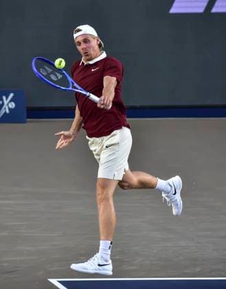 LOS CABOS TENNIS OPEN 2025 LOS CABOS TENNIS OPEN 2025 SCHOOLKATE VS SHAPOVALOV 17072025 LOS CABOS, BAJA CALIFORNIA, MEXICO. Photo of Denis Shapovalov of Canada, during quarter final singles game of Los Cabos Tennis Open 2025 held at the Mextenois Stadium of the Cabo Sports Complex of Los Cabos, Baja California, Mexico. Foto Denis Shapovalov, durante juego de cuartos de final de singles en Los Cabos Tennis Open 2025 celebrado en el Estadio Mextenis del Cabo Sports Complex de Los Cabos, Baja California, Mexico. PHOTO BY IMAGENSHOP AGENCIA FOTOGRAFICA LOS CABOS BAJA CALIFORNIA MEXICO Copyright: xIMAGENSHOPxAGENCIAxFOTOGRAFICAx