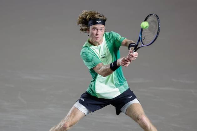 LOS CABOS TENNIS OPEN 2025, LOS CABOS TENNIS OPEN 2025 RUBLEV VS NAVA 17072025 LOS CABOS, BAJA CALIFORNIA, MEXICO. Action photo of Andrey Rublev of Rusia, during quarter final singles game of Los Cabos Tennis Open 2025 held at the Mextenis Stadium of the Cabo Sports Complex of Los Cabos, Baja California, Mexico. Foto de accion de Andrey Rublev de Rusia, durante juego de cuartos de final de singles en Los Cabos Tennis Open 2025 celebrado en el Estadio Mextenis del Cabo Sports Complex de Los Cabos, Baja California, Mexico. PHOTO BY IMAGENSHOP AGENCIA FOTOGRAFICA LOS CABOS BAJA CALIFORNIA MEXICO Copyright: xIMAGENSHOPxAGENCIAxFOTOGRAFICAx