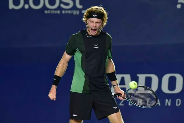 LOS CABOS TENNIS OPEN 2025 LOS CABOS TENNIS OPEN 2025 RUBLEV VS NAVA 17072025 LOS CABOS, BAJA CALIFORNIA, MEXICO. Action photo of Andrey Rublev of Rusia, during quarter final singles game of Los Cabos Tennis Open 2025 held at the Mextenis Stadium of the Cabo Sports Complex of Los Cabos, Baja California, Mexico. Foto de accion de Andrey Rublev de Rusia, durante juego de cuartos de final de singles en Los Cabos Tennis Open 2025 celebrado en el Estadio Mextenis del Cabo Sports Complex de Los Cabos, Baja California, Mexico. PHOTO BY IMAGENSHOP AGENCIA FOTOGRAFICA LOS CABOS BAJA CALIFORNIA MEXICO Copyright: xIMAGENSHOPxAGENCIAxFOTOGRAFICAx