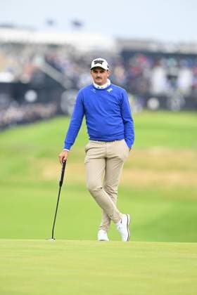 Christiaan Bezuidenhout on the 1st Green The Open Championship, Day Two, Golf, Royal Portrush Golf Club, Portrush, Northern Ireland, UK - 18 Jul 2025 EDITORIAL USE ONLY No use with unauthorised audio, video, data, fixture lists, club league logos or live services. Online in-match use limited to 120 images, no video emulation. No use in betting, games or single club league player publications. Copyright: xGreigxCowie Shutterstockx 15402506j