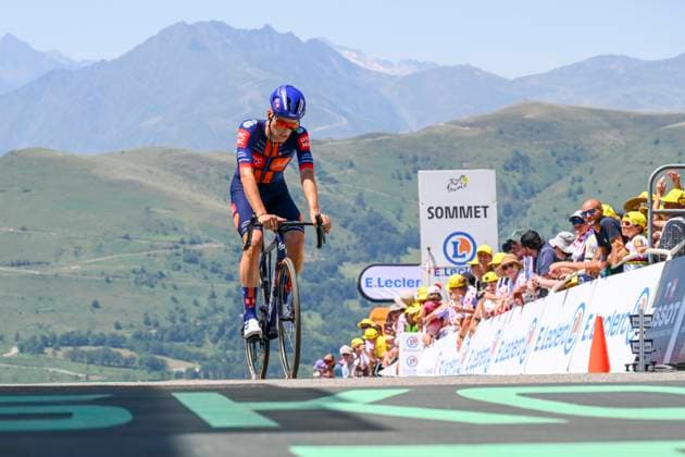 Tour de France 2025 Stage 13 PEYRAGUDES, FRANCE - JULY 18 : Naberman Tim (NED) of Team Picnic PostNL at the finish line during stage 13 of the 112th edition of Tour de France an UCI World Tour 2.UWT Individual Time Trial stage for Men Elite of 11 km with start in Loudenvielle and finish in Peyragudes on July 18, 2025 in Peyragudes, France, 18 07 2025 ( Motordriver Kenny Verfaillie - Peyragudes France  Copyright: xVincentxKalutx