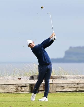 Rory McIlroy on the 6th Tee The Open Championship, Day Two, Golf, Royal Portrush Golf Club, Portrush, Northern Ireland, UK - 18 Jul 2025 EDITORIAL USE ONLY No use with unauthorised audio, video, data, fixture lists, club league logos or live services. Online in-match use limited to 120 images, no video emulation. No use in betting, games or single club league player publications. Copyright: xGreigxCowie Shutterstockx 15402506ad