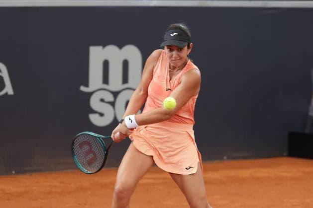 GER, Hamburg, xFSx, ATP250 Frauen-Tennistunier , MSC Hamburg Ladies Open 2025 , Viertelfinale ,17.07.2025 v.l. Leyre Romero Gorma (ESP) spielt eine Rueckhand Copyright: HMBxMedia FernandoxSoares
