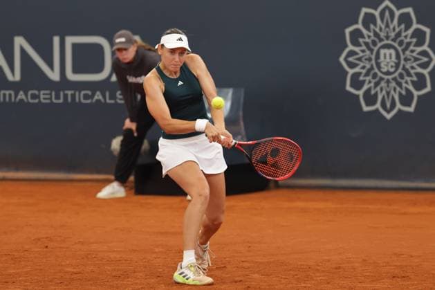 GER, Hamburg, xFSx, ATP250 Frauen-Tennistunier , MSC Hamburg Ladies Open 2025 , Viertelfinale ,17.07.2025 v.l. Kaja Juvan (SLO) spielt eine Rueckhand Copyright: HMBxMedia FernandoxSoares