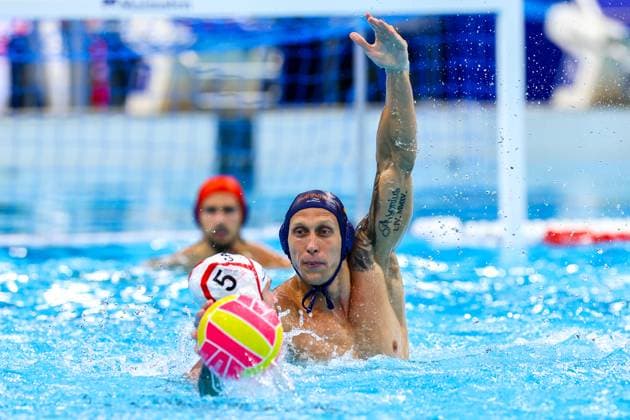 Nikolas Gerakoudis of Canada, Dmitri Kholod of Montenegro Canada v Montenegro, Water polo, Wasserball Singapore 2025 World Aquatics Championships, OCBC Aquatic Centre, July 18, 2025, Singapore, Singapore.