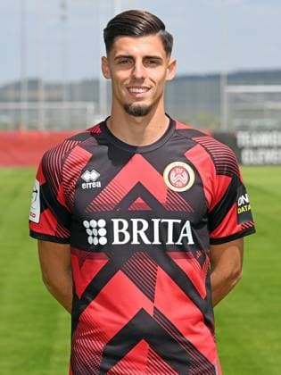 17.07.2025, xjhx, Fussball 3.Liga, SV Wehen Wiesbaden - Fototermin Saison 2025 26, Ivan Franjic ; SV Wehen Wiesbaden; 3.Liga, Porträttermin 2025 2026 Wiesbaden