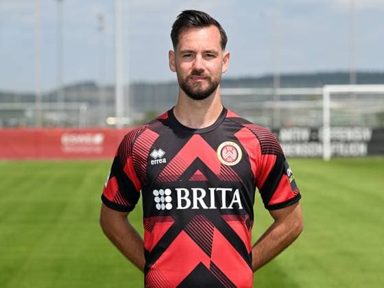 17.07.2025, xjhx, Fussball 3.Liga, SV Wehen Wiesbaden - Fototermin Saison 2025 26, Orestis Kiomourtzoglou ; SV Wehen Wiesbaden; 3.Liga, Porträttermin 2025 2026 Wiesbaden