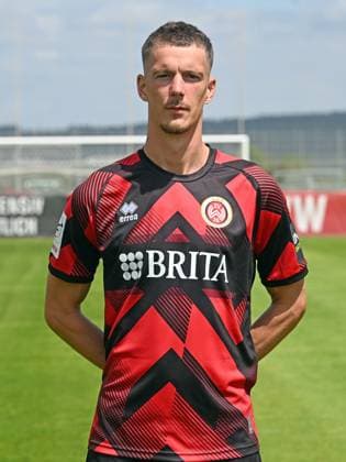17.07.2025, xjhx, Fussball 3.Liga, SV Wehen Wiesbaden - Fototermin Saison 2025 26, Felix Luckeneder ; SV Wehen Wiesbaden; 3.Liga, Porträttermin 2025 2026 Wiesbaden