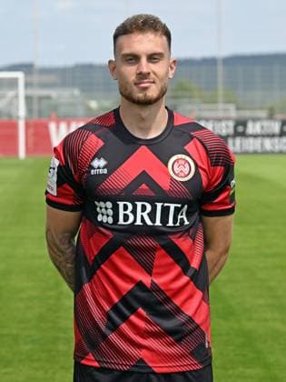 17.07.2025, xjhx, Fussball 3.Liga, SV Wehen Wiesbaden - Fototermin Saison 2025 26, Ole Wohlers; SV Wehen Wiesbaden; 3.Liga, Porträttermin 2025 2026 Wiesbaden