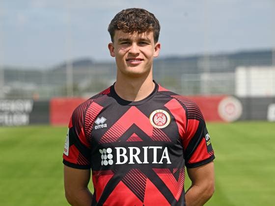 17.07.2025, xjhx, Fussball 3.Liga, SV Wehen Wiesbaden - Fototermin Saison 2025 26, Ben Nink; SV Wehen Wiesbaden; 3.Liga, Porträttermin 2025 2026 Wiesbaden