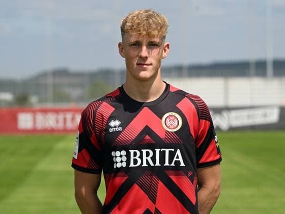17.07.2025, xjhx, Fussball 3.Liga, SV Wehen Wiesbaden - Fototermin Saison 2025 26, Tim Neubert; SV Wehen Wiesbaden; 3.Liga, Porträttermin 2025 2026 Wiesbaden
