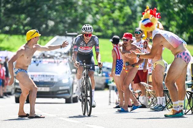 Tour de France 2025 Stage 13 PEYRAGUDES, FRANCE - JULY 18 : Meurisse Xandro (BEL) of Alpecin-Deceuninck in action during stage 13 of the 112th edition of Tour de France an UCI World Tour 2.UWT Individual Time Trial stage for Men Elite of 11 km with start in Loudenvielle and finish in Peyragudes on July 18, 2025 in Peyragudes, France, 18 07 2025 ( Motordriver Kenny Verfaillie - Peyragudes France  Copyright: xJanxDexMeuleneirx